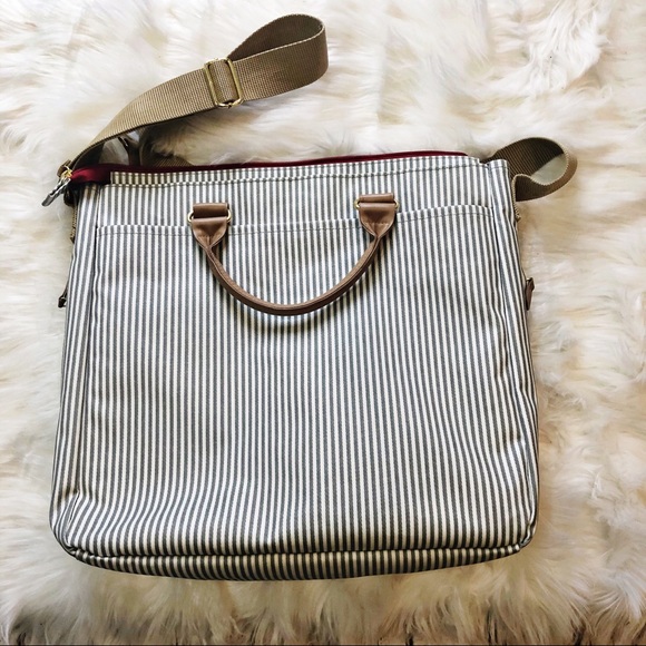 Skip Hop Duo Signature Striped Large Diaper Bag - Picture 2 of 6